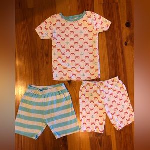 Set of boys Carter’s pajamas size 7